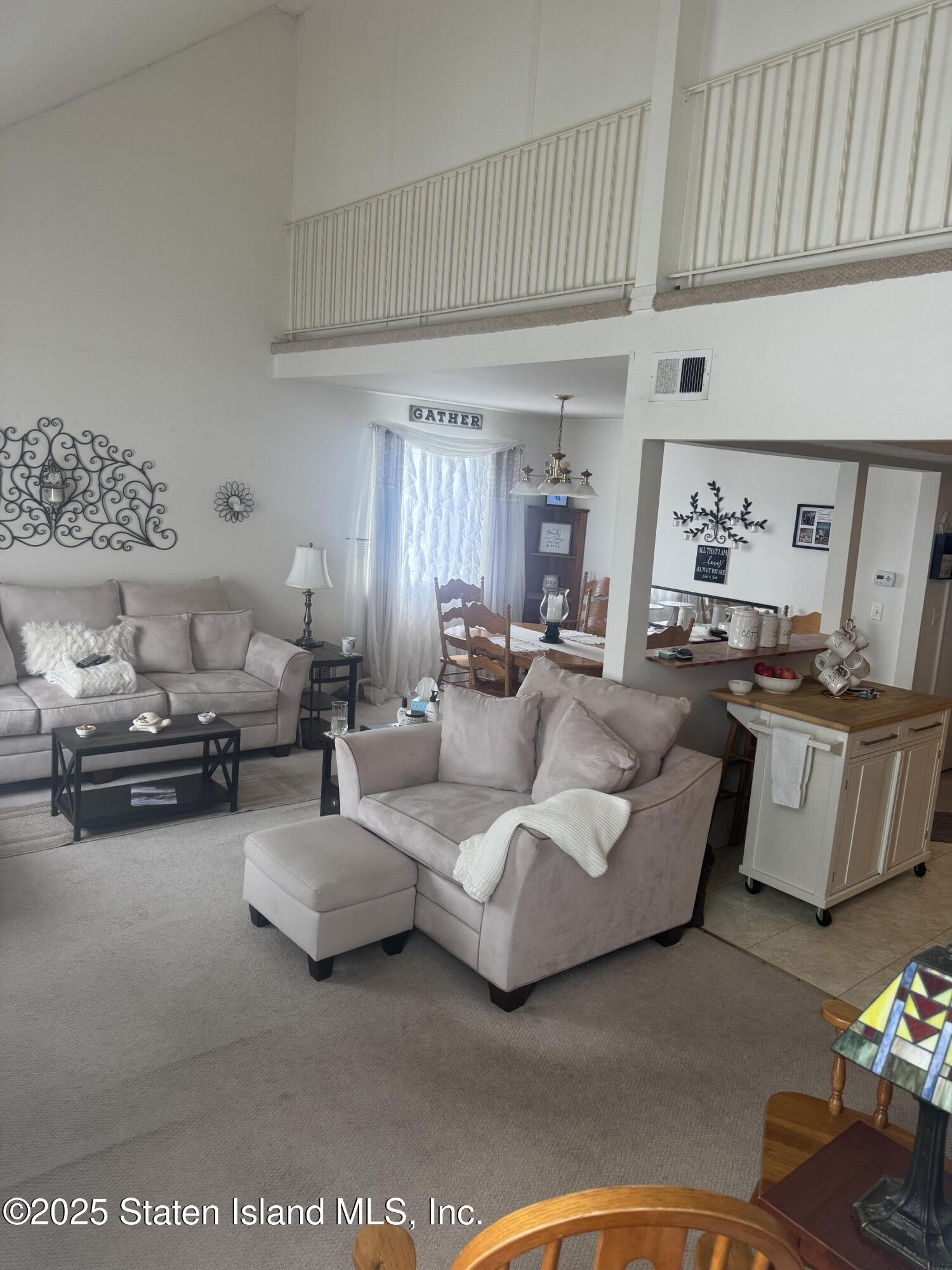 51 Jennifer Place #B, Staten Island, New York image 3