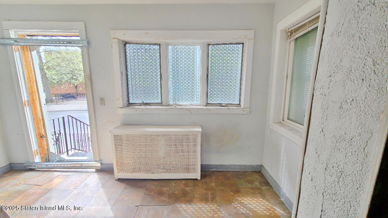 233 Lockman Avenue, Staten Island, New York image 6