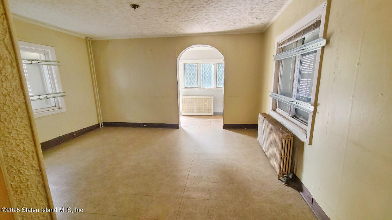 233 Lockman Avenue, Staten Island, New York image 7