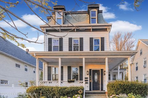 Photo of 413 Cary Ave Ave #Unit 1, Staten Island, NY 10310 (MLS # 2600862)