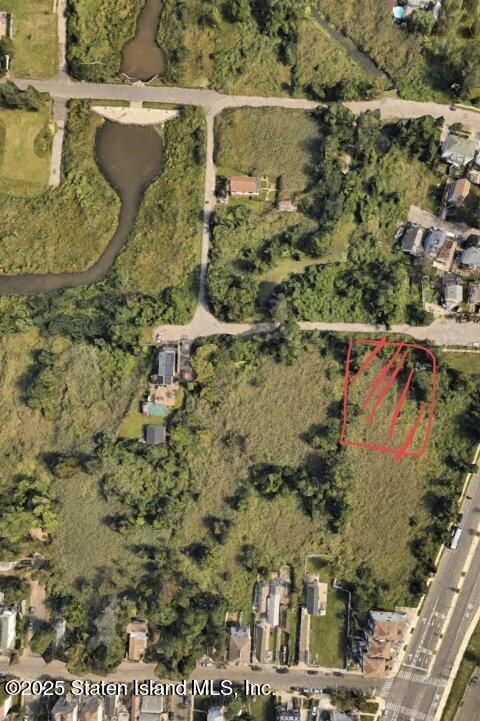 Photo of 612 Jefferson Avenue, Staten Island, NY 10306 (MLS # 2500426)