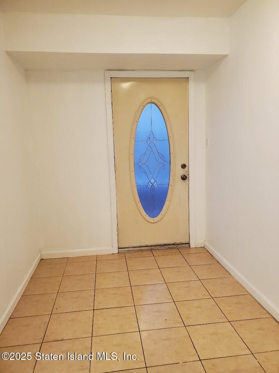 16 St Johns Avenue, Staten Island, New York image 4