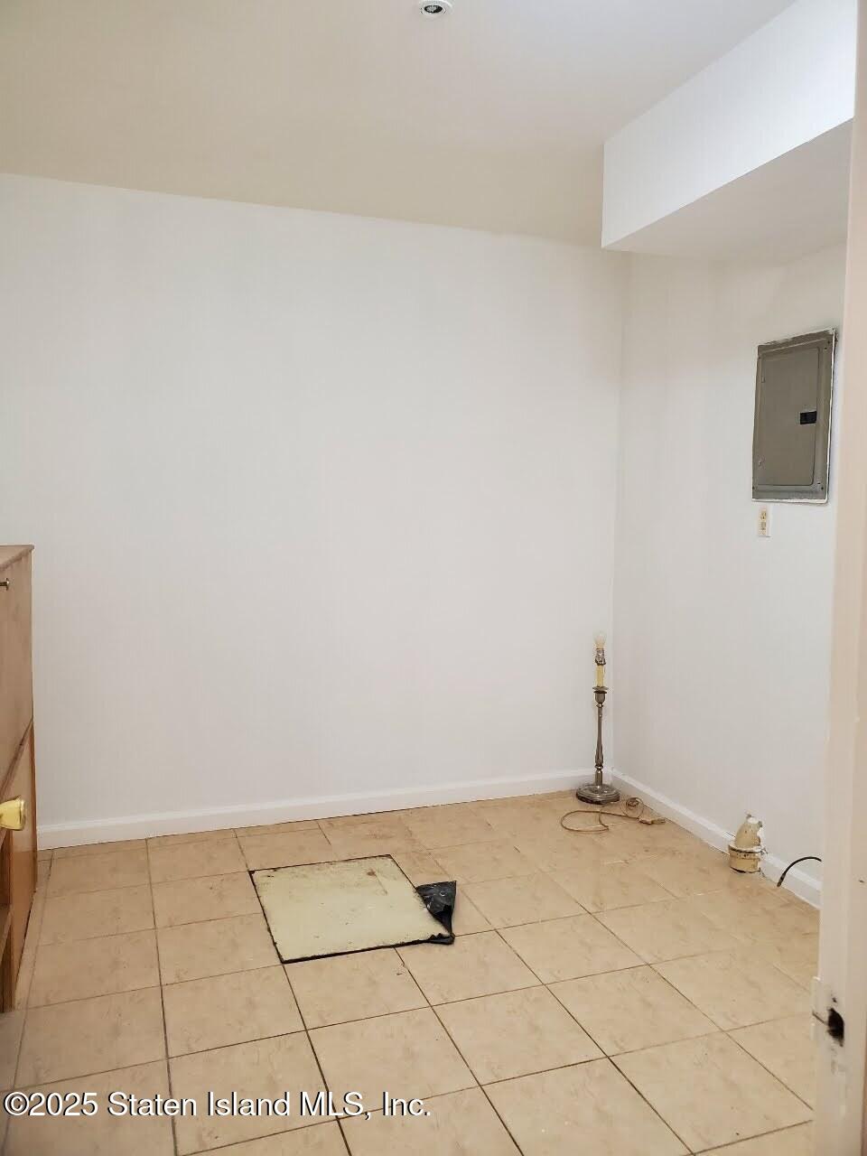 16 St Johns Avenue, Staten Island, New York image 19