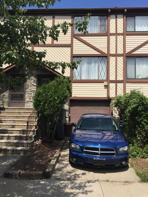 Photo of 37 Dreyer Avenue #A, Staten Island, NY 10314 (MLS # 2405102)