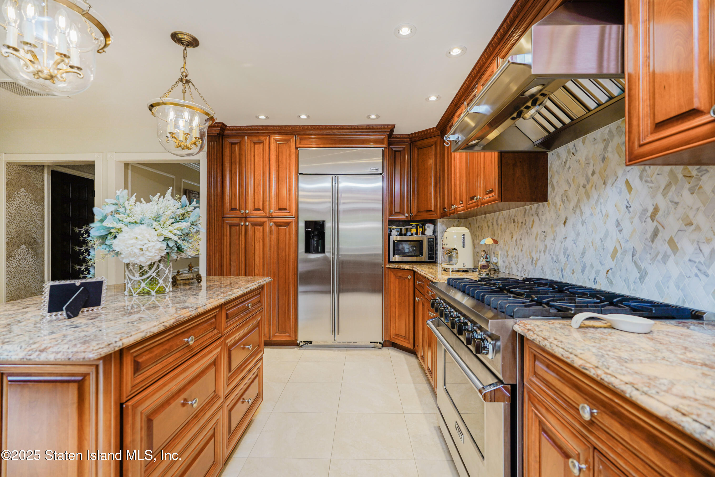 108 Lincoln Street, Staten Island, New York image 19