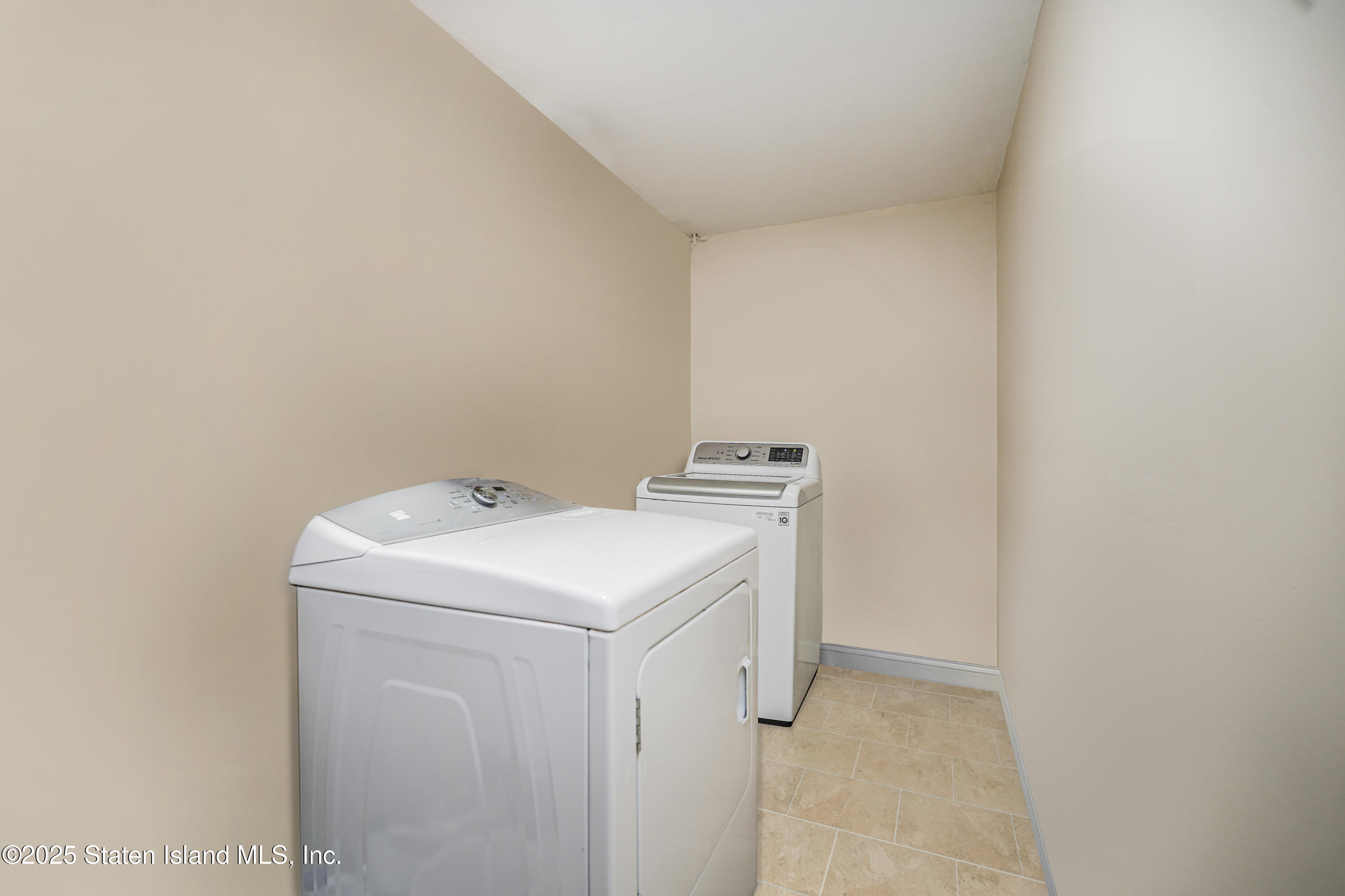 108 Lincoln Street, Staten Island, New York image 41