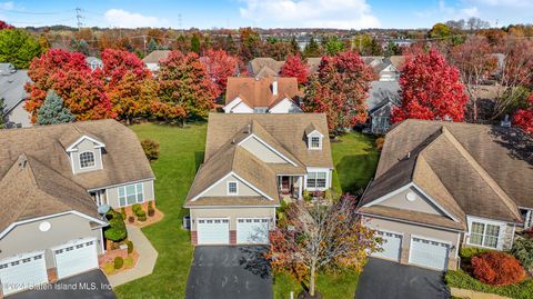 Photo of 282 Ruben Court, Monroe Township, NJ 08831 (MLS # 2406941)