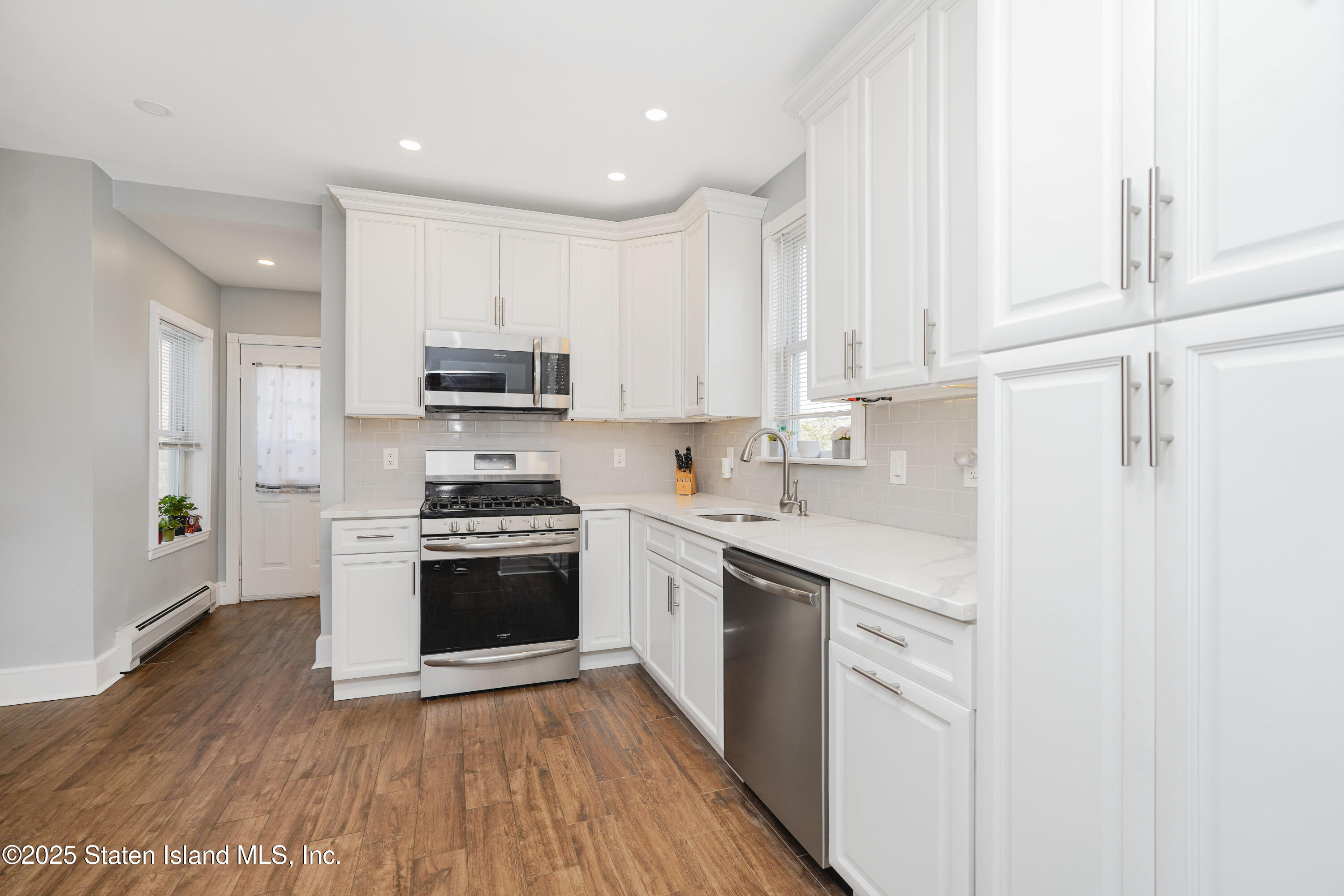 22 Murray Street, Staten Island, New York image 8