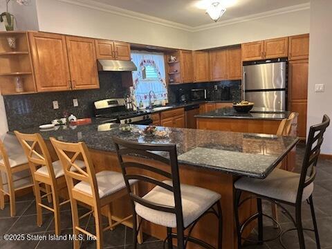 179 Hickory Avenue, Staten Island, New York image 6