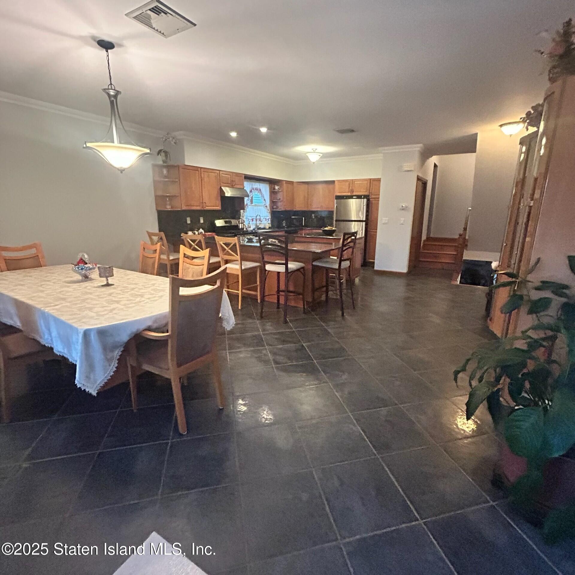 179 Hickory Avenue, Staten Island, New York image 5