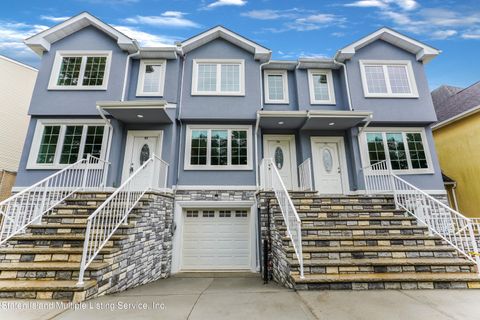 Photo of 97 Boulder Street, Staten Island, NY 10312 (MLS # 1164575)