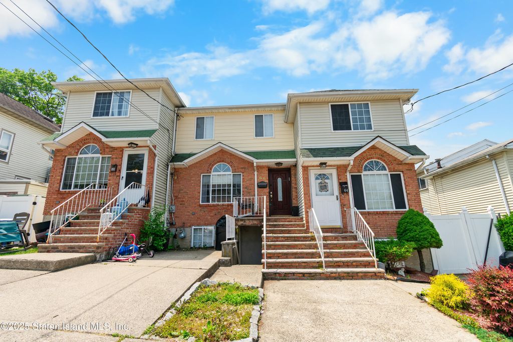 Photo of 66 Fillmore Avenue, Staten Island, NY 10314 (MLS # 2503332)