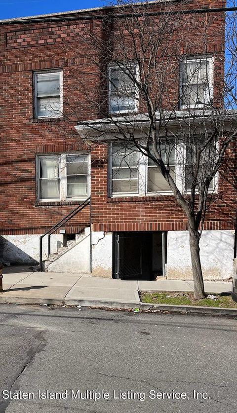Photo of 189 St Marys Avenue, Staten Island, NY 10305 (MLS # 1159967)