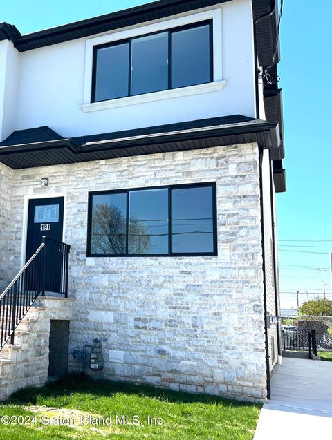 Photo of 191 Titus Avenue, Staten Island, NY 10306 (MLS # 1163972)