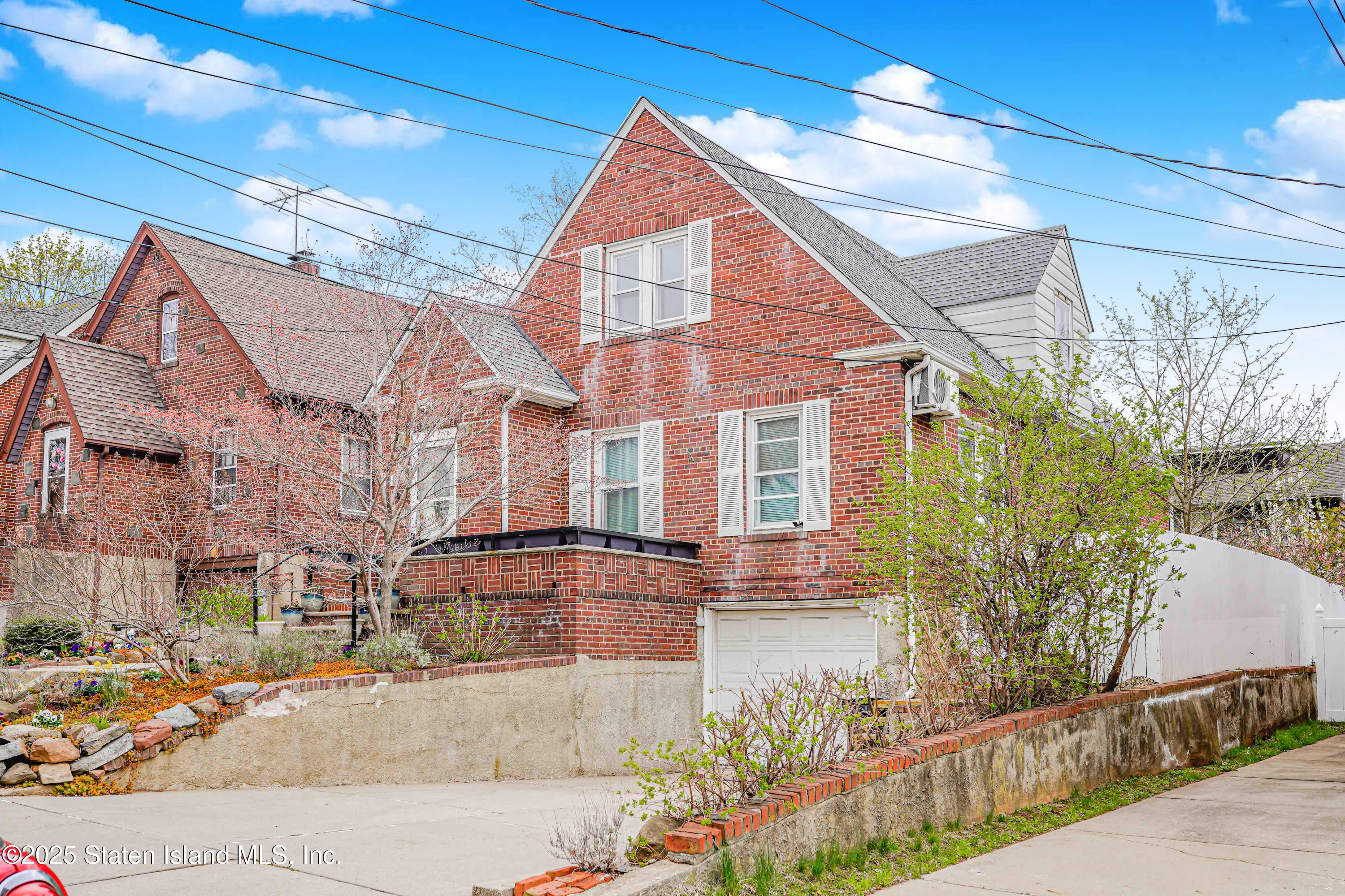 118 Van Cortlandt Avenue, Staten Island, New York image 6