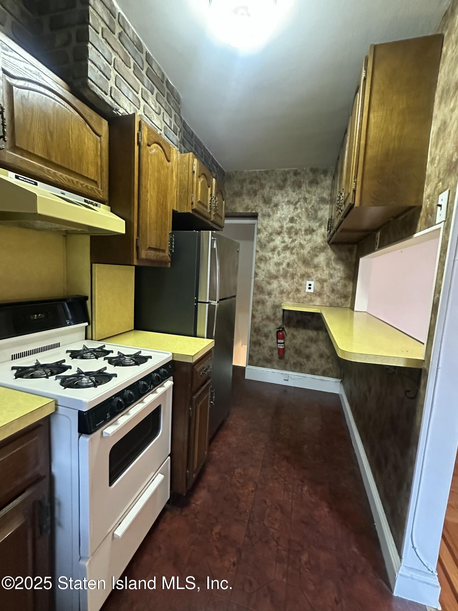 2117 Gerritsen Avenue, Brooklyn, New York image 11