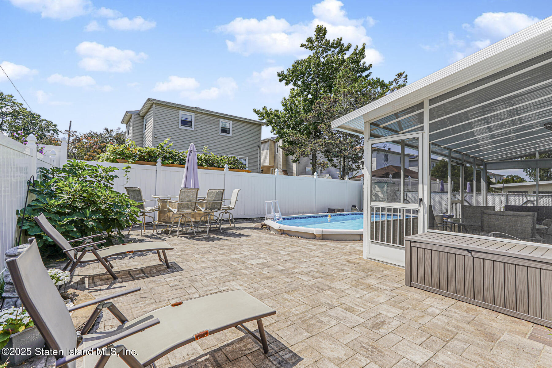 Staten Island, New York 10306, United States, 3 Bedrooms Bedrooms, ,2 BathroomsBathrooms,Residential,Active,207262