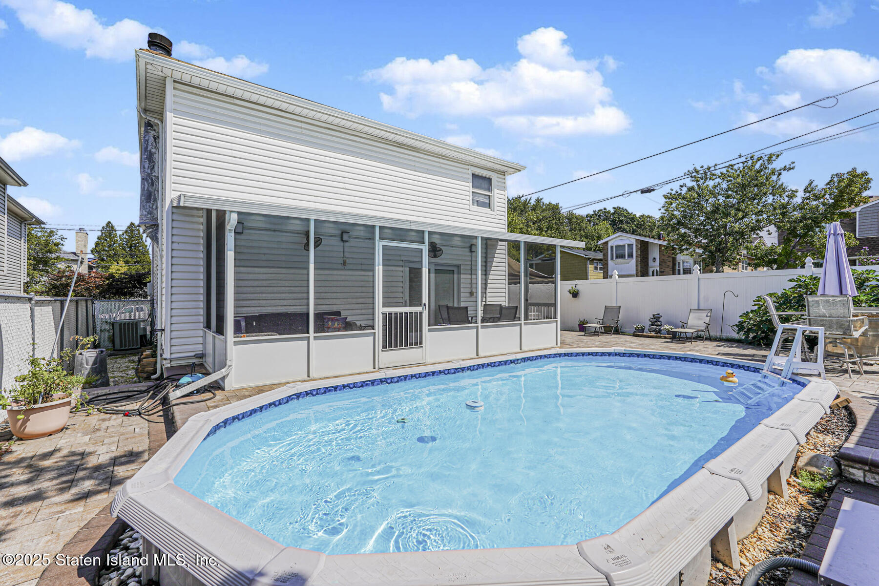 Staten Island, New York 10306, United States, 3 Bedrooms Bedrooms, ,2 BathroomsBathrooms,Residential,Active,207262