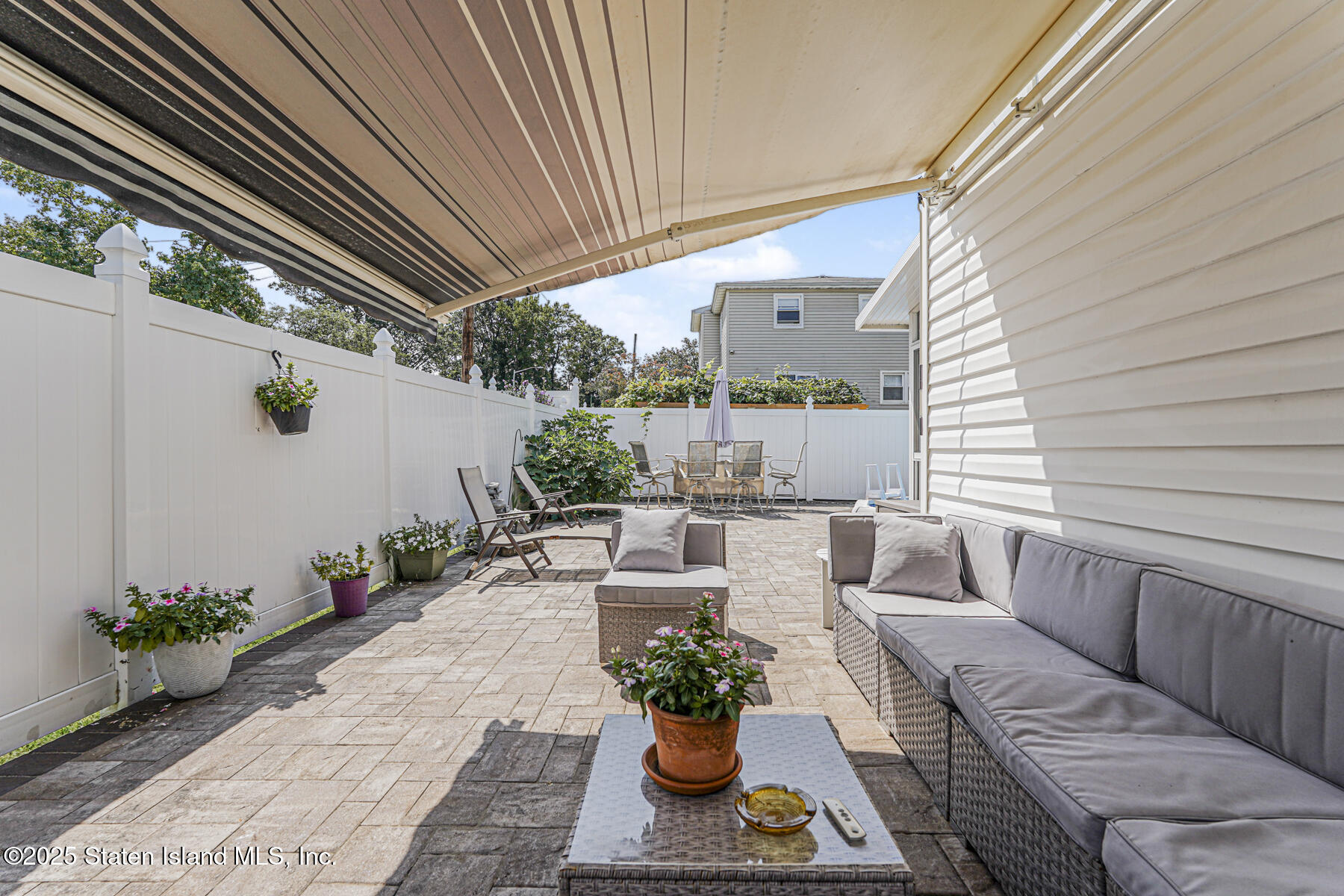 Staten Island, New York 10306, United States, 3 Bedrooms Bedrooms, ,2 BathroomsBathrooms,Residential,Active,207262