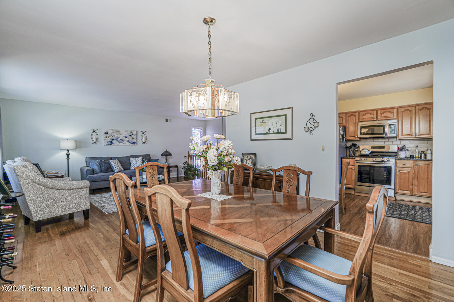 Staten Island, New York 10306, United States, 3 Bedrooms Bedrooms, ,2 BathroomsBathrooms,Residential,Active,207262