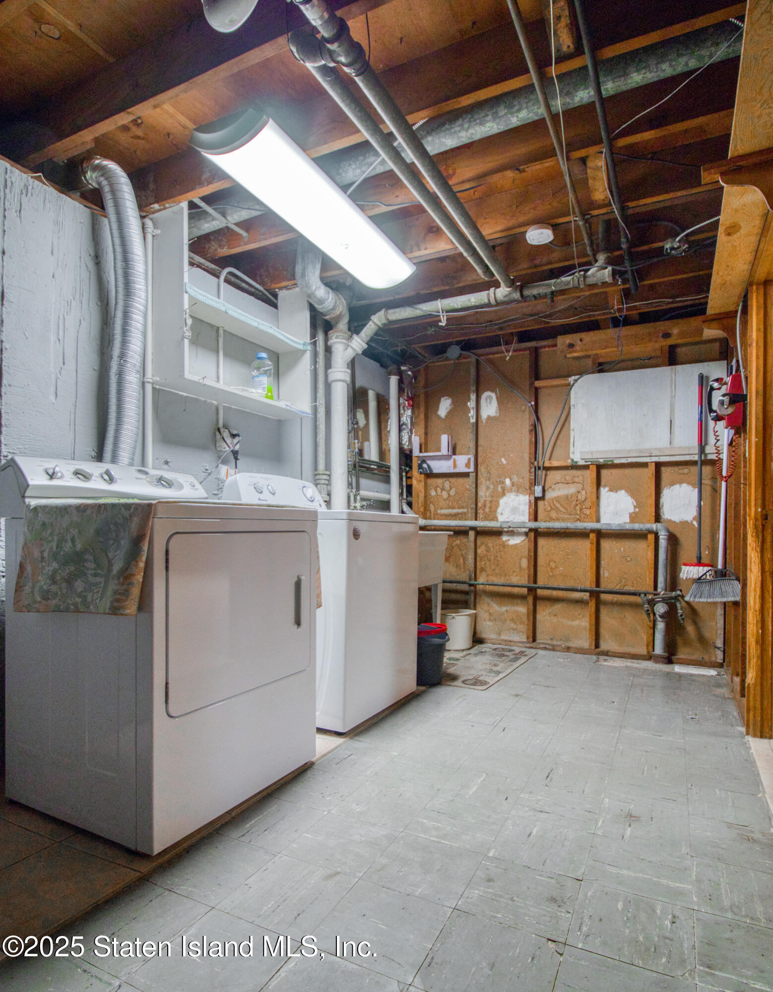 205 Cannon Boulevard, Staten Island, New York image 23