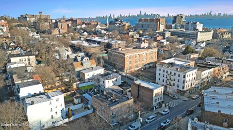 Photo of 3537 Corson Avenue, Staten Island, NY 10301 (MLS # 1159867)