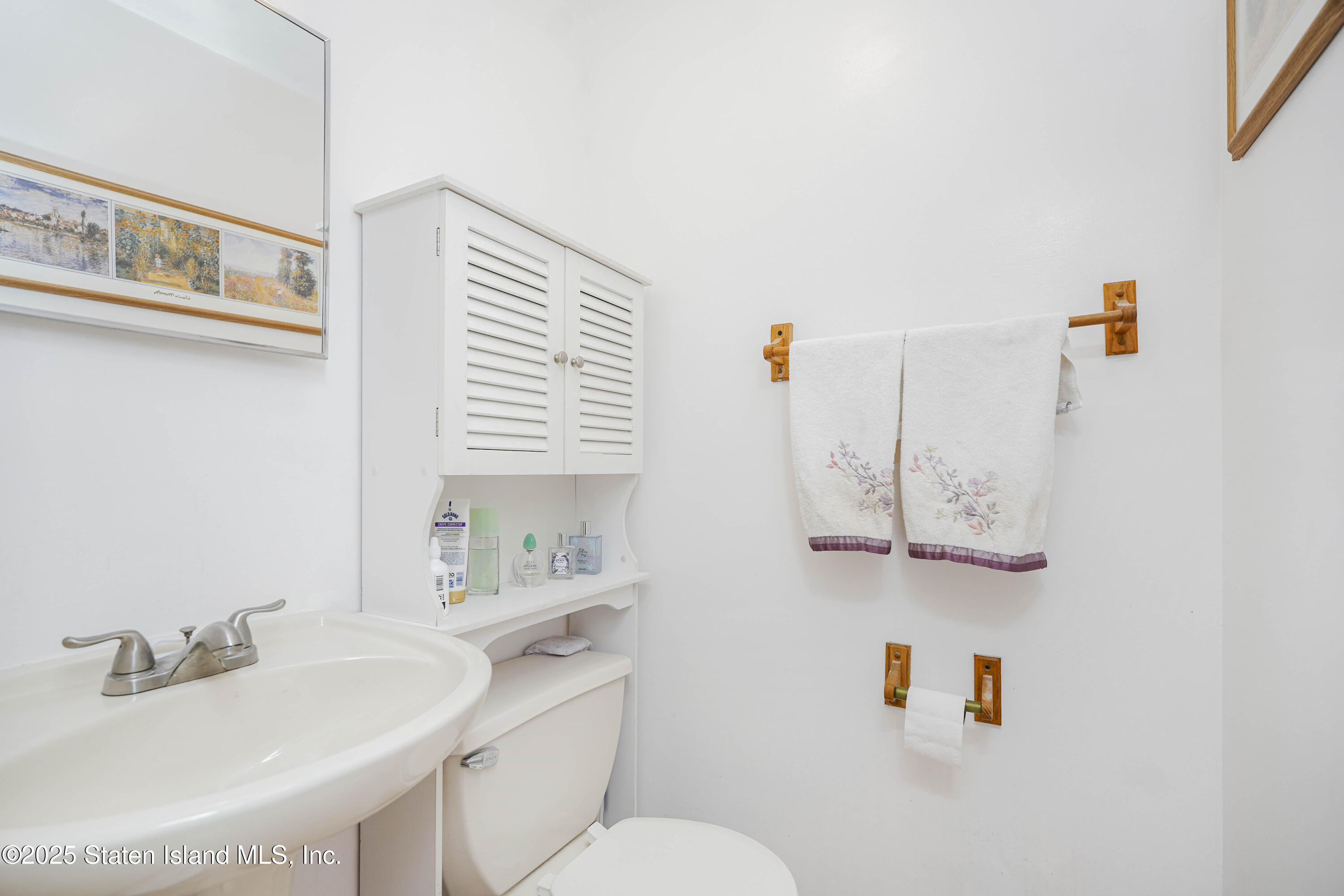119 Glenn Road, Staten Island, New York image 11