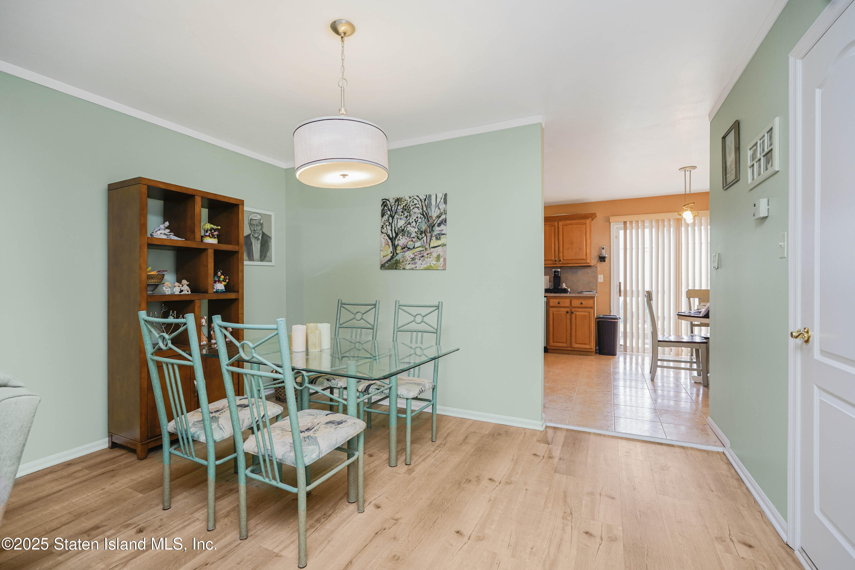 119 Glenn Road, Staten Island, New York image 5
