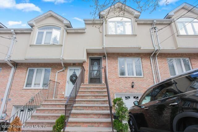 88 Gwenn Loop, Staten Island, New York image 1