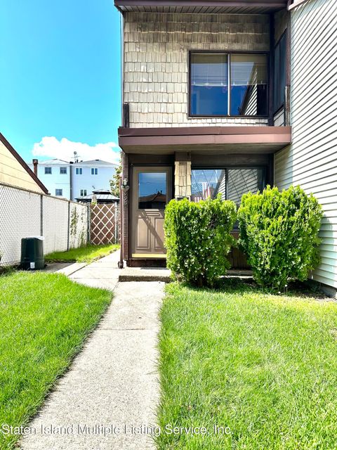 Photo of 196 Annadale Road, Staten Island, NY 10312 (MLS # 1162989)