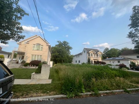 Photo of 0 Rathbun Avenue, Staten Island, NY 10312 (MLS # 1162587)