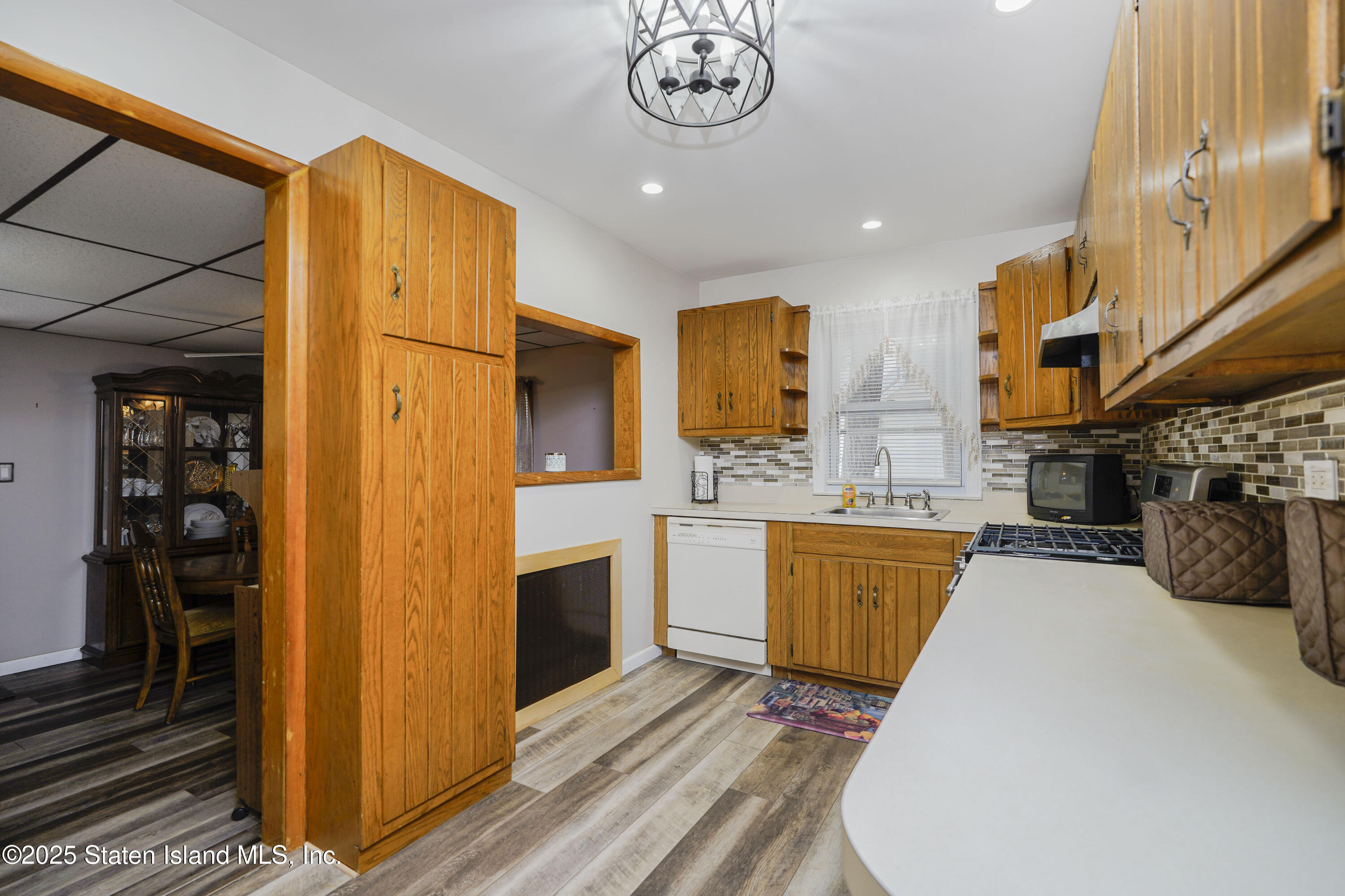 68 Elkhart Street, Staten Island, New York image 10
