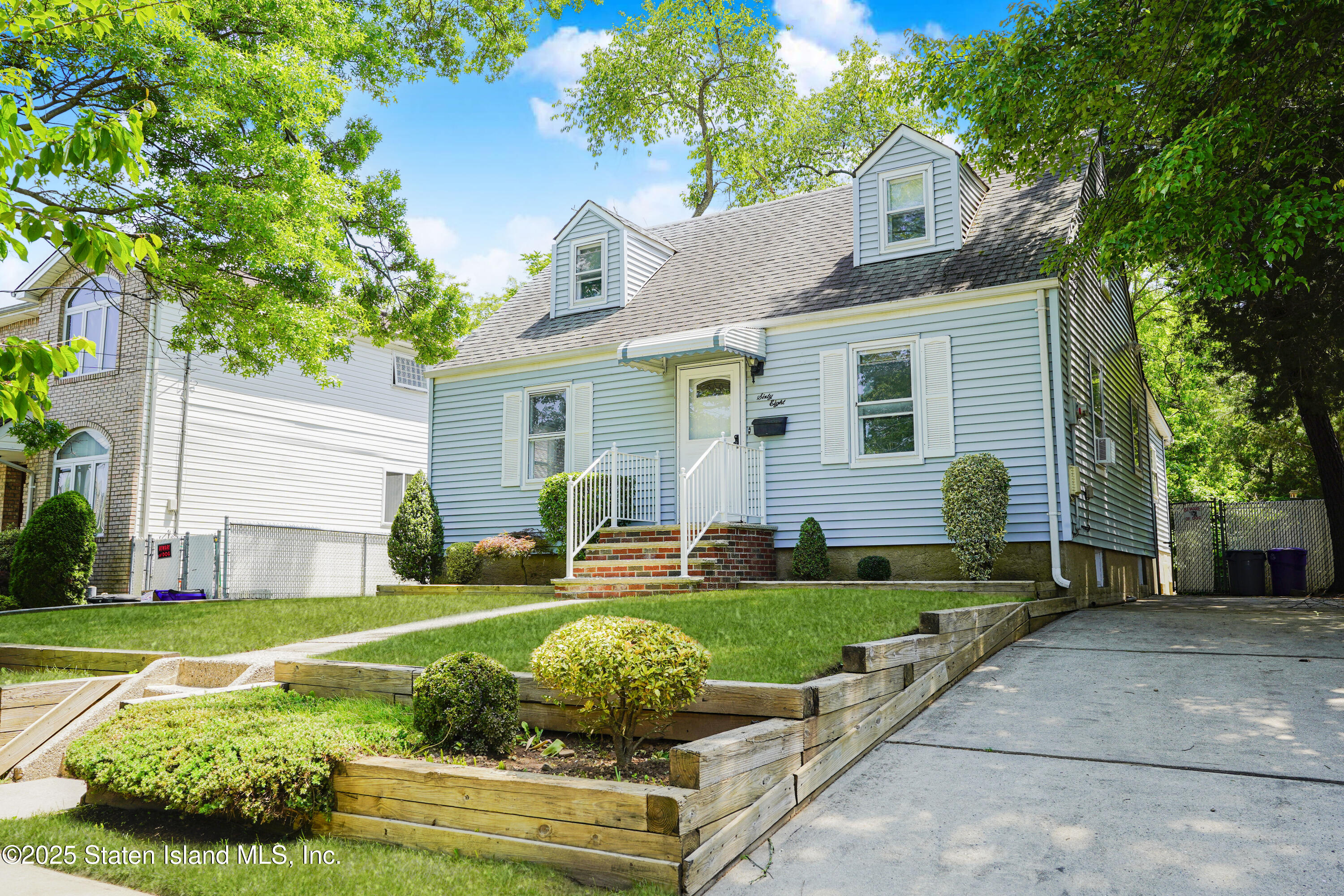 68 Elkhart Street, Staten Island, New York image 1