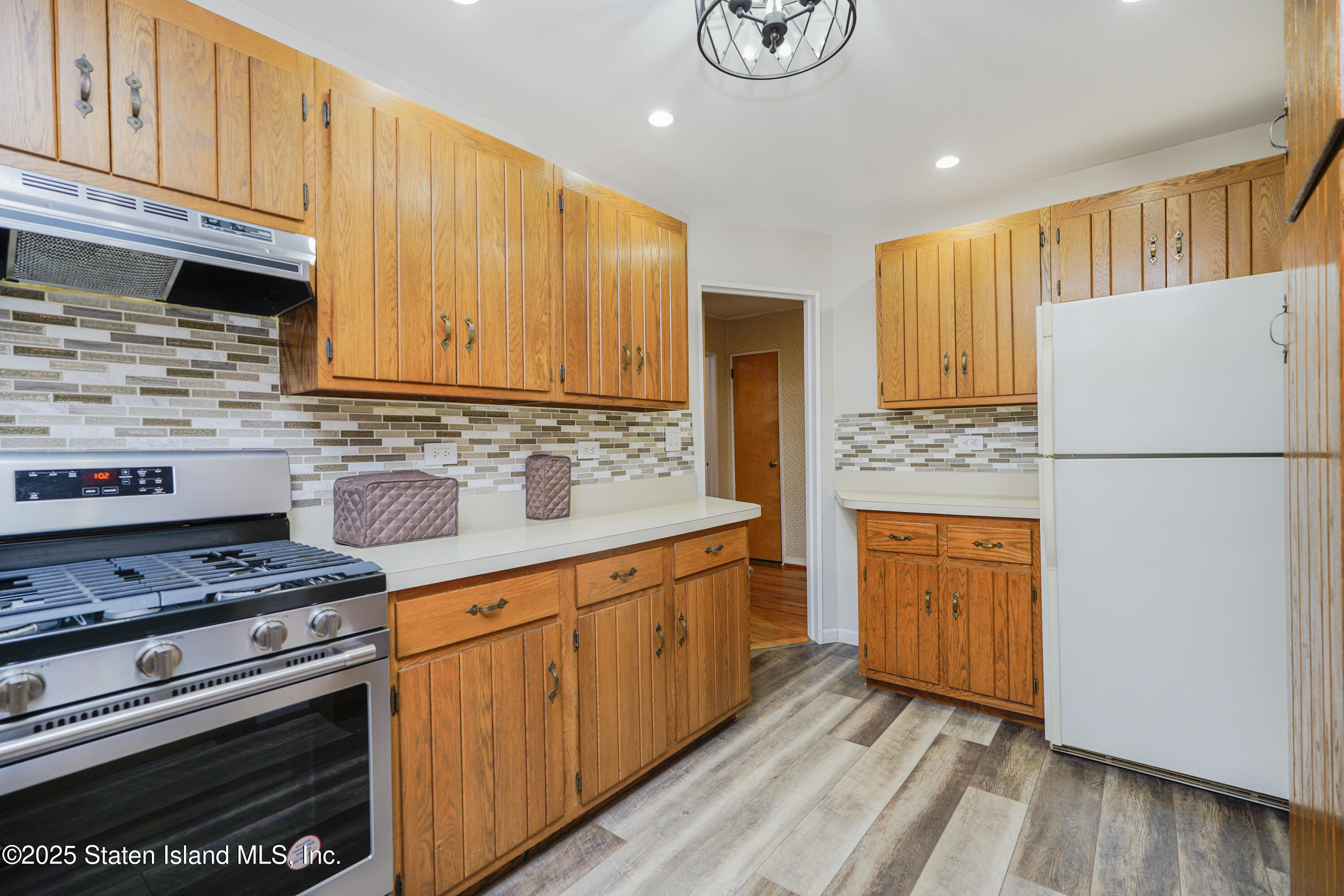 68 Elkhart Street, Staten Island, New York image 12