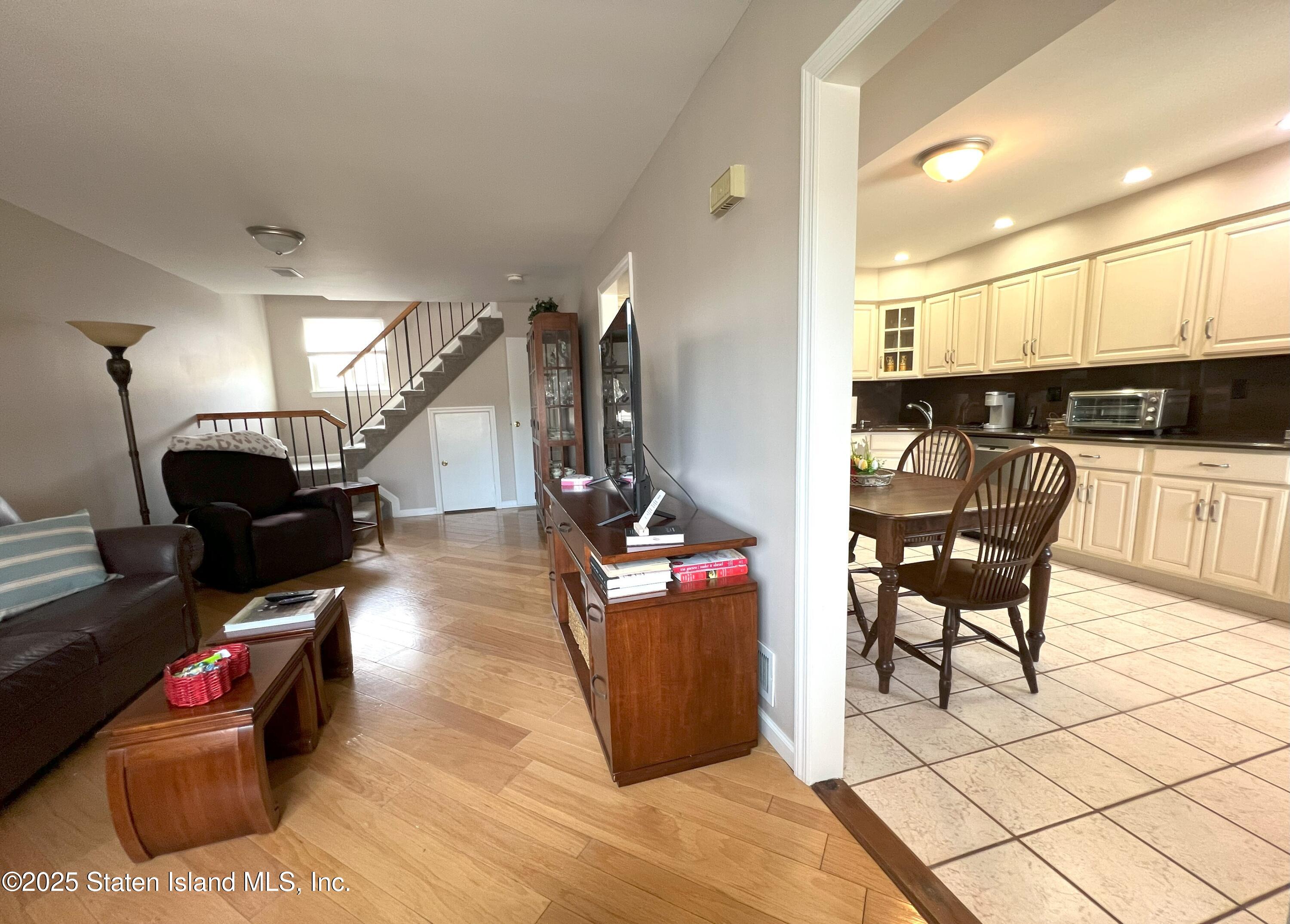 29 Shirra Avenue, Staten Island, New York image 12