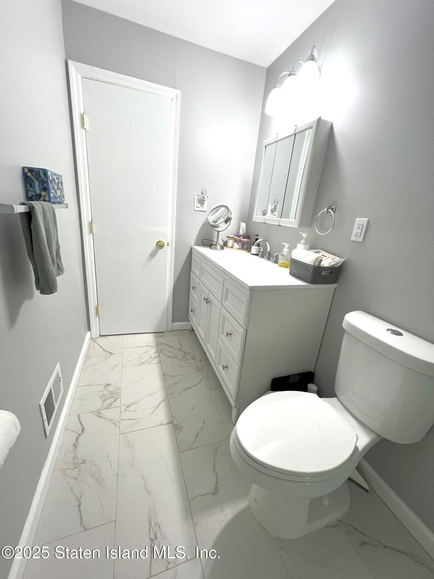 29 Shirra Avenue, Staten Island, New York image 20