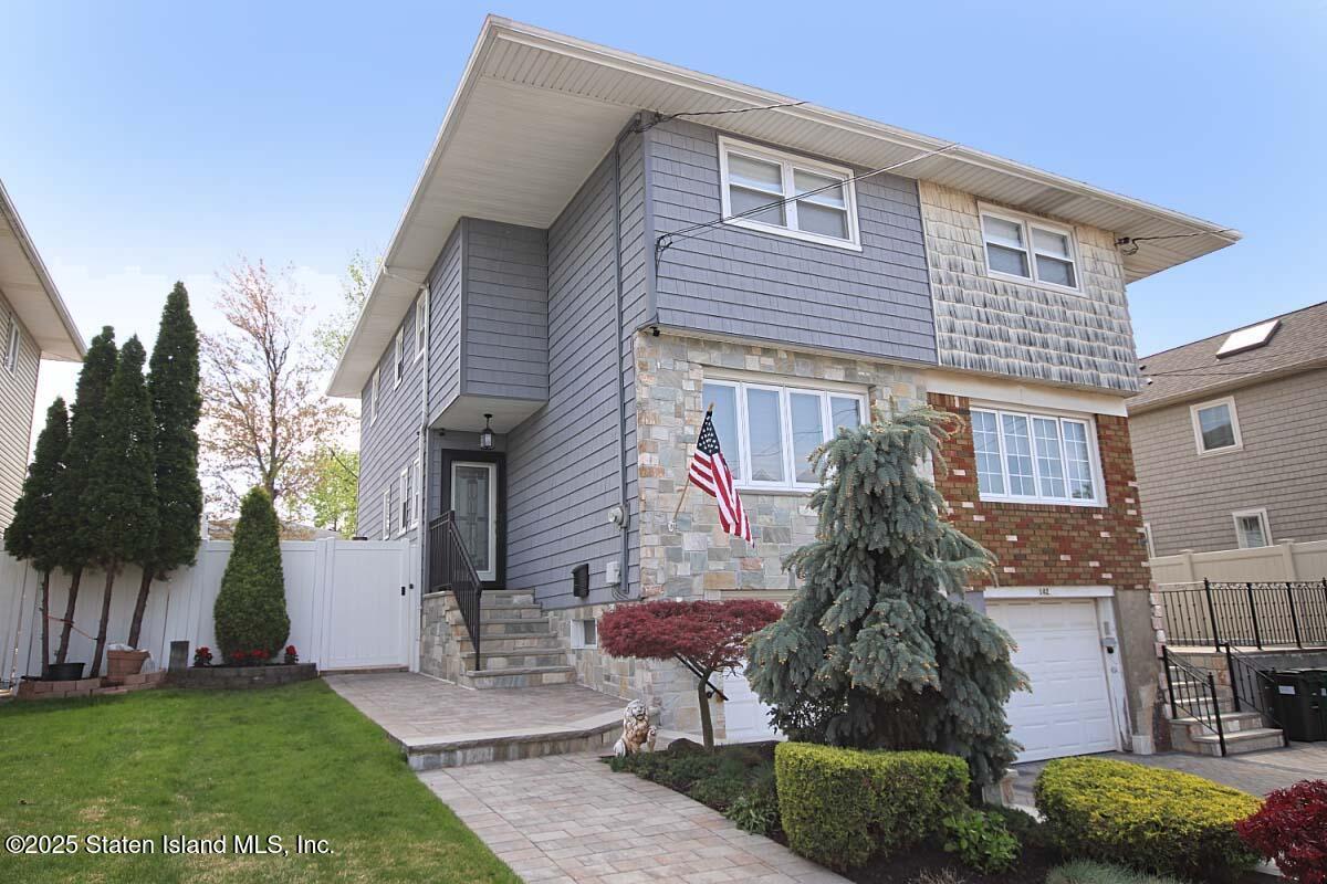 140 Roman Avenue, Staten Island, New York image 2
