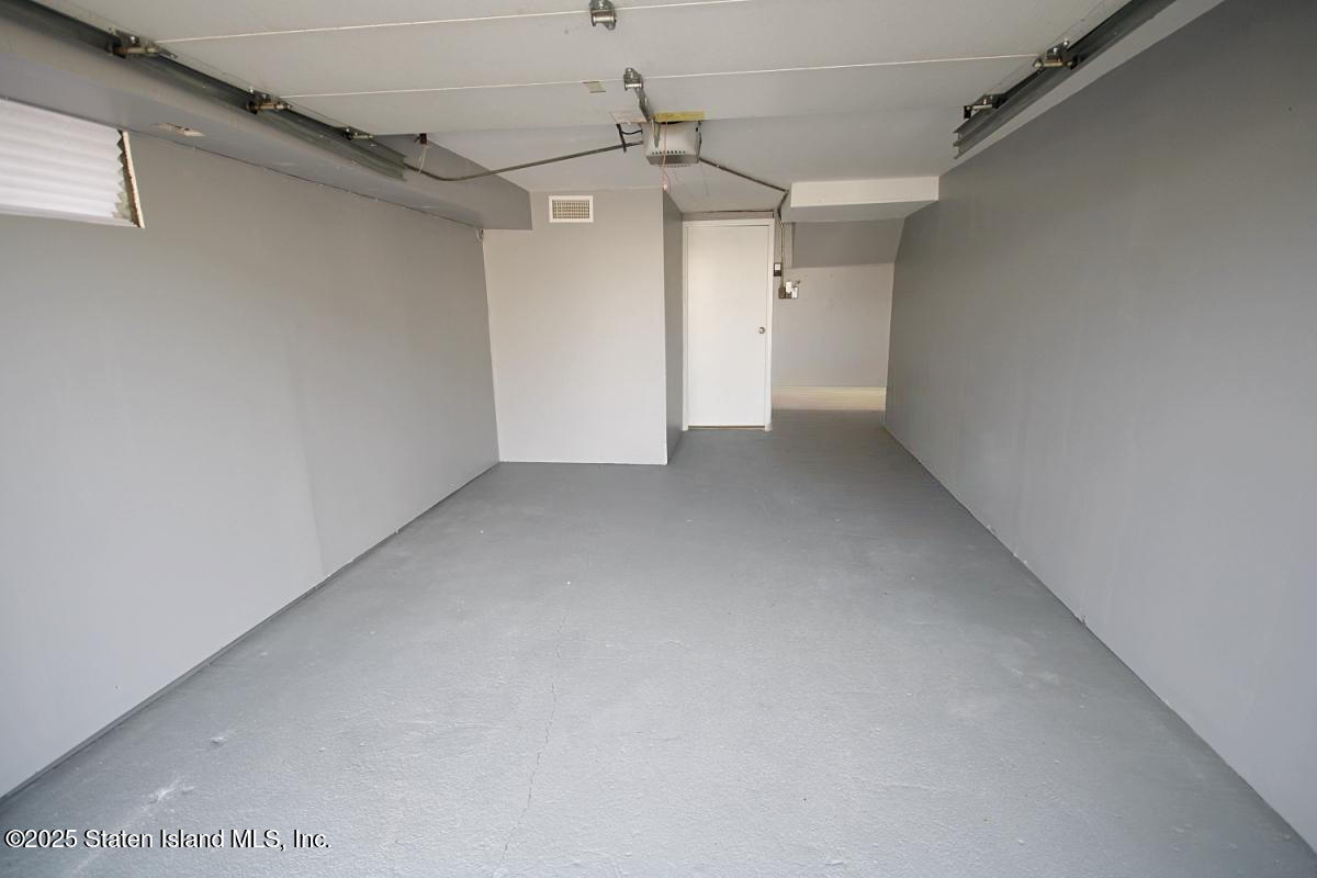 140 Roman Avenue, Staten Island, New York image 24
