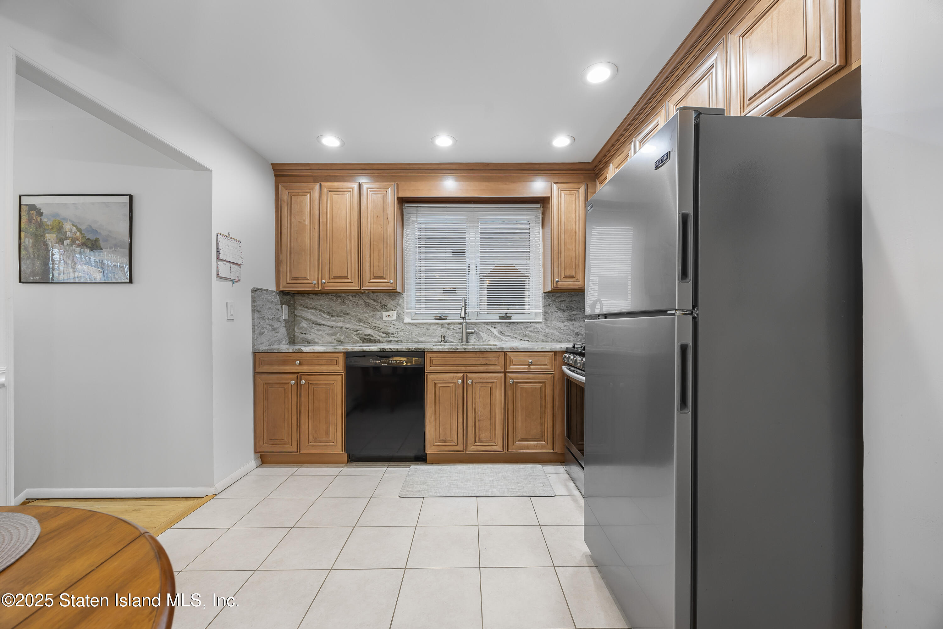 227 Woods Of Arden Road, Staten Island, New York image 11