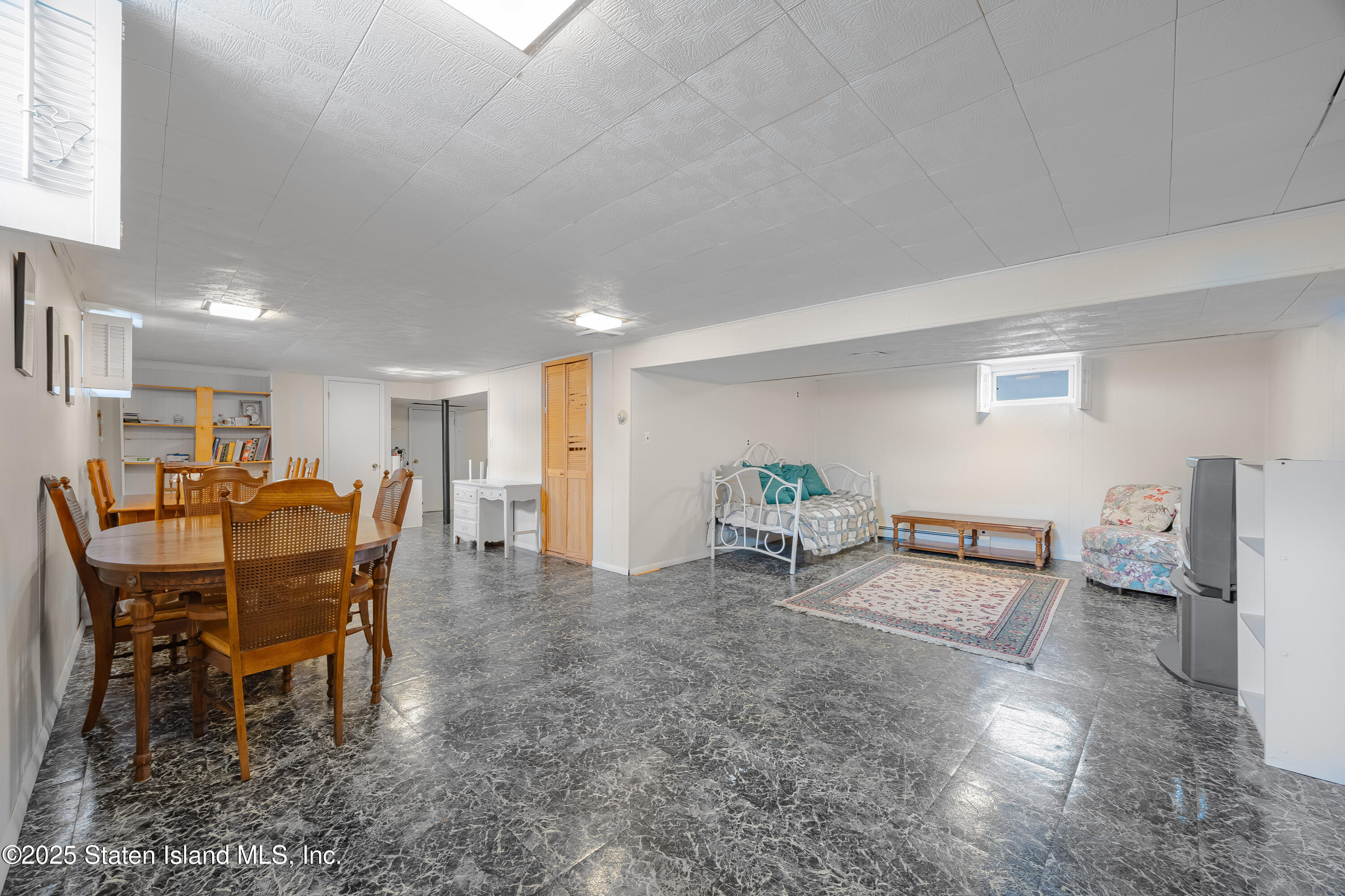 227 Woods Of Arden Road, Staten Island, New York image 21