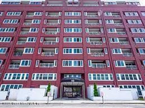 Photo of 80 Bay Street Landing #4l, Staten Island, NY 10301 (MLS # 2507039)