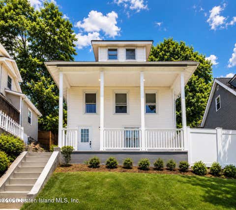 Photo of 46 Eadie Place, Staten Island, NY 10301 (MLS # 2603833)
