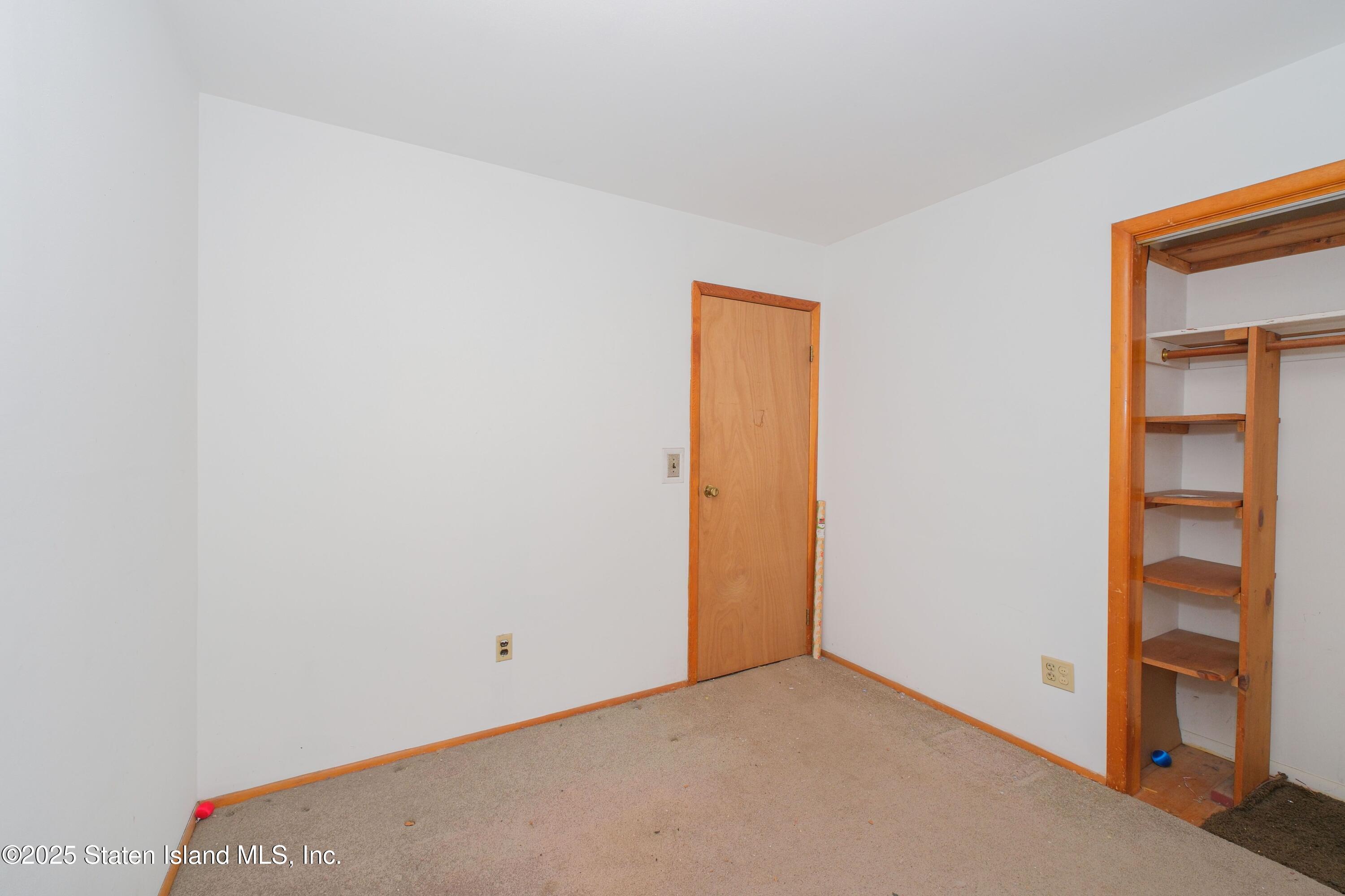 960 Rensselaer Avenue, Staten Island, New York image 20