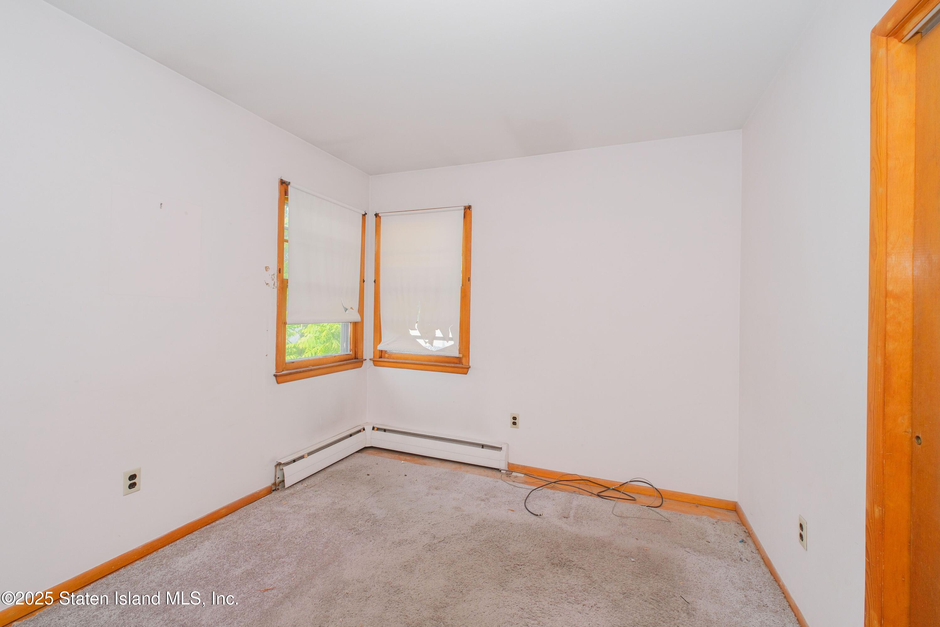 960 Rensselaer Avenue, Staten Island, New York image 24