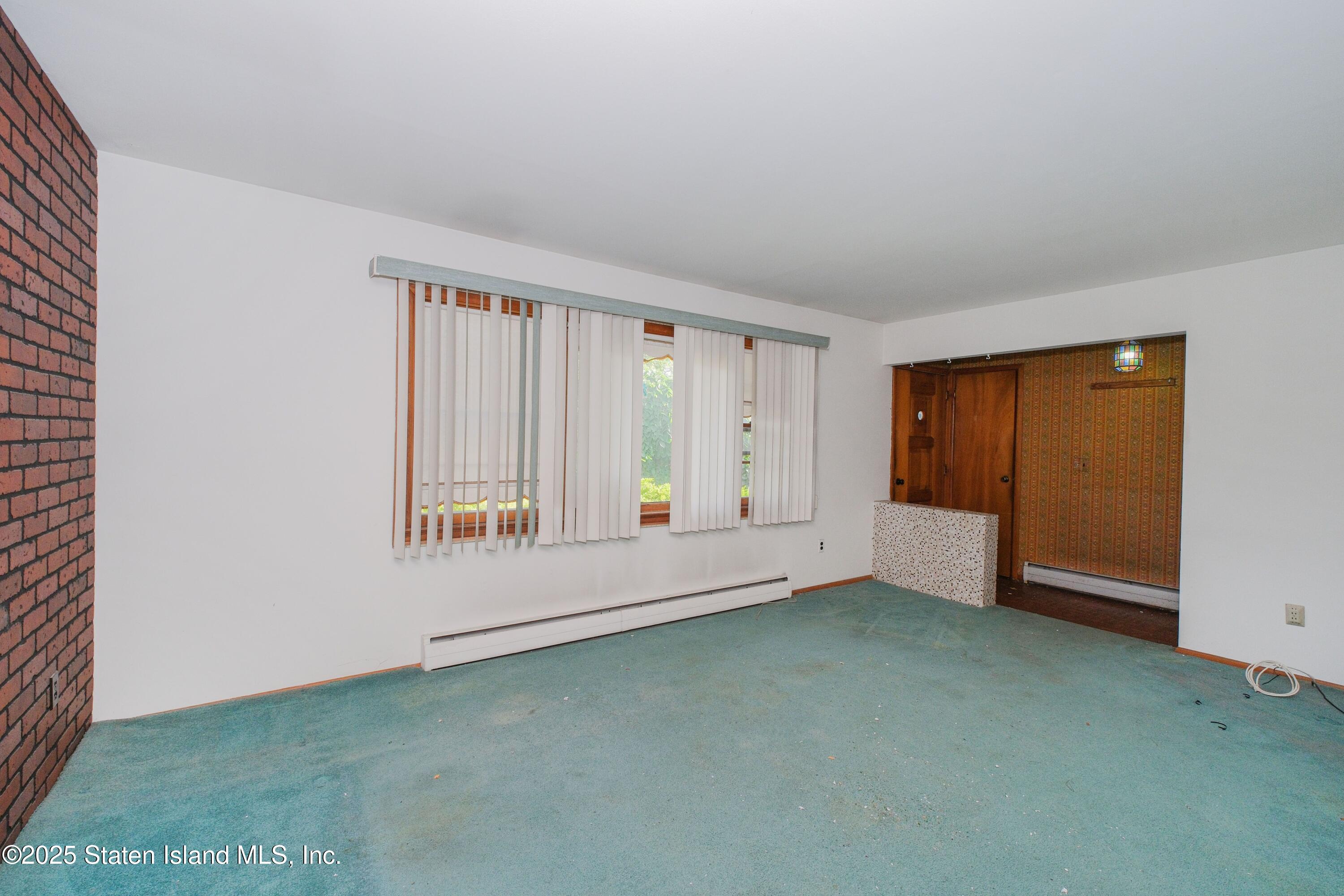 960 Rensselaer Avenue, Staten Island, New York image 15