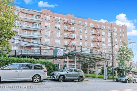 Photo of 55 Austin Place #7w, Staten Island, NY 10304 (MLS # 2505364)