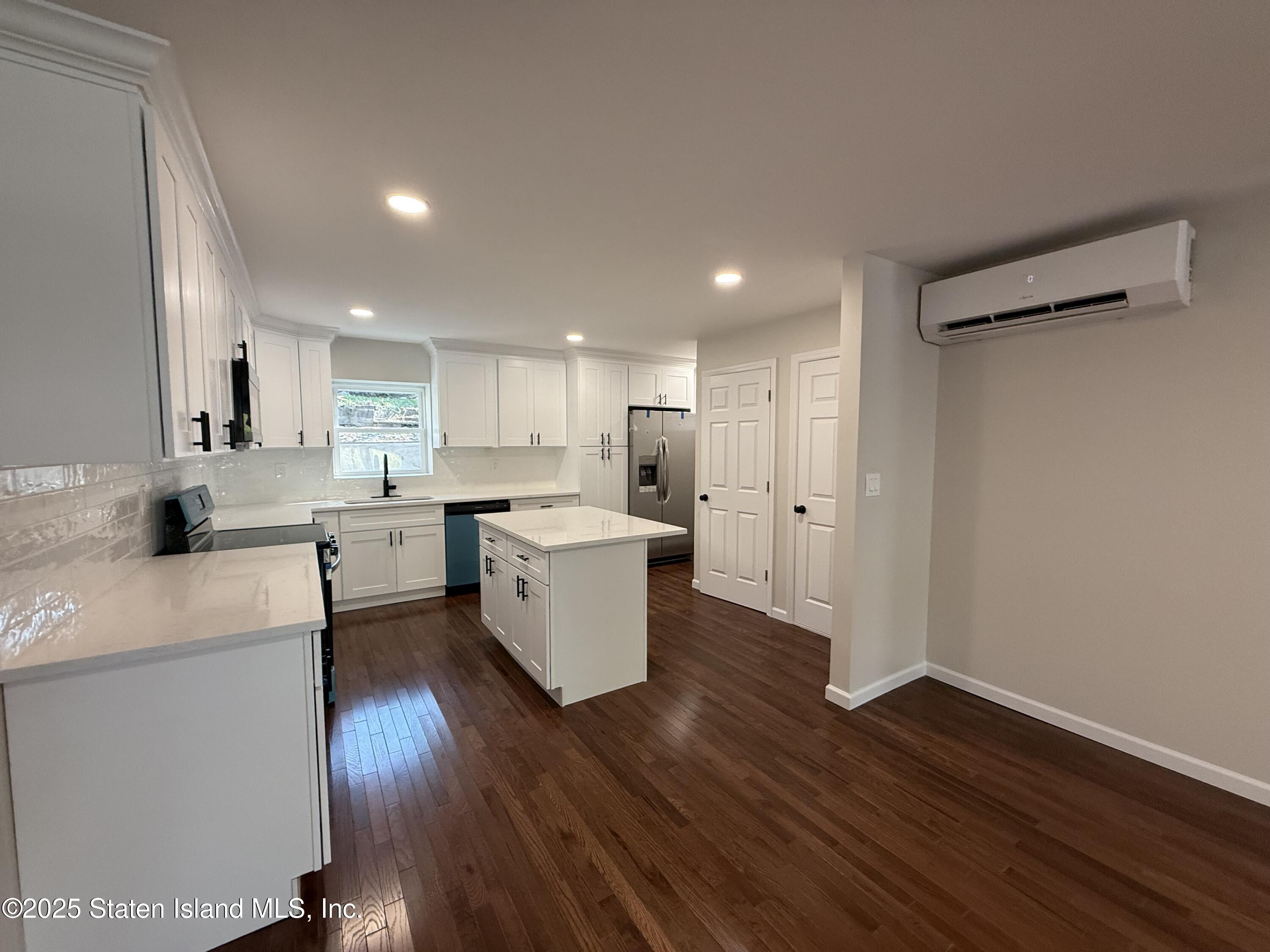 119 Osgood Avenue, Staten Island, New York image 7
