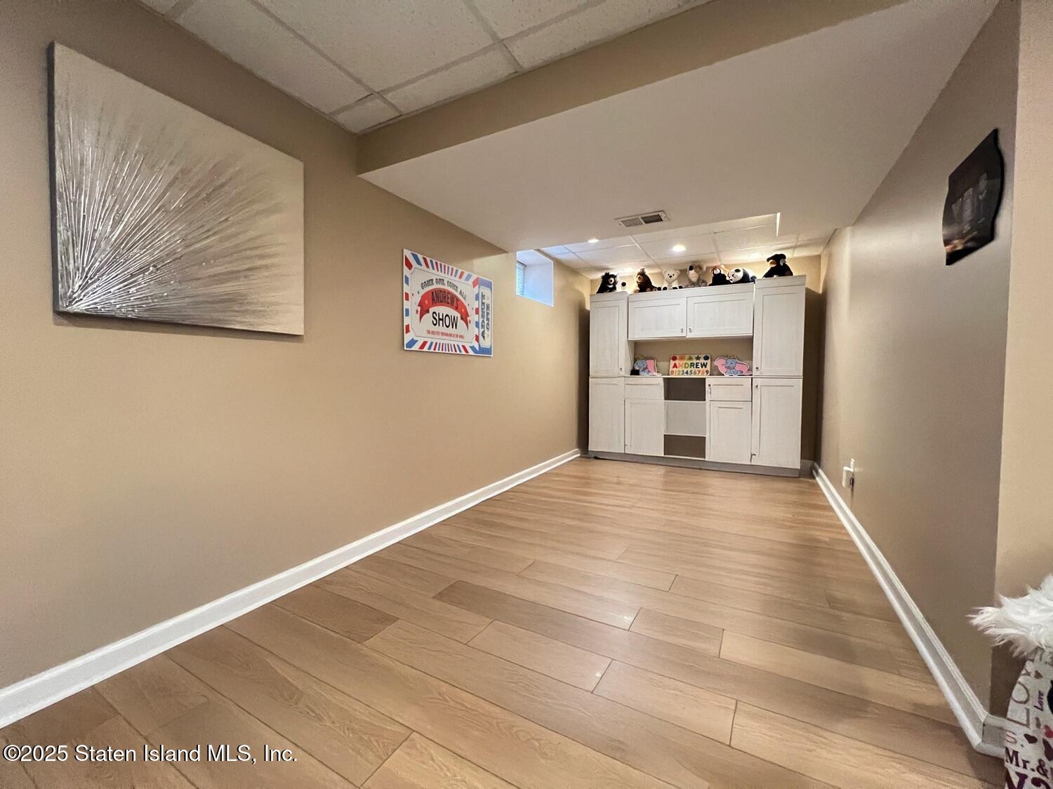 4581 Hylan Boulevard, Staten Island, New York image 23