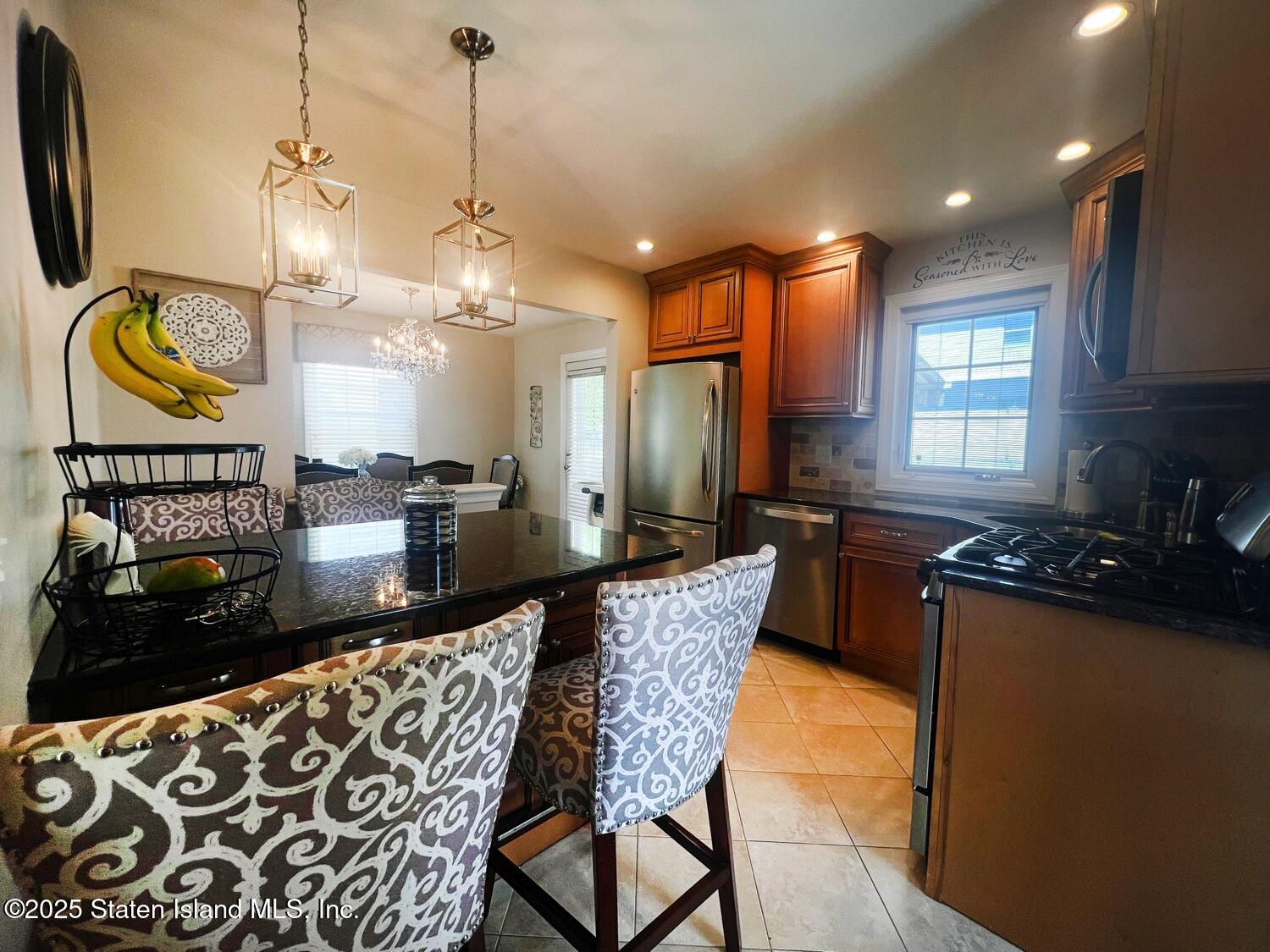 4581 Hylan Boulevard, Staten Island, New York image 6