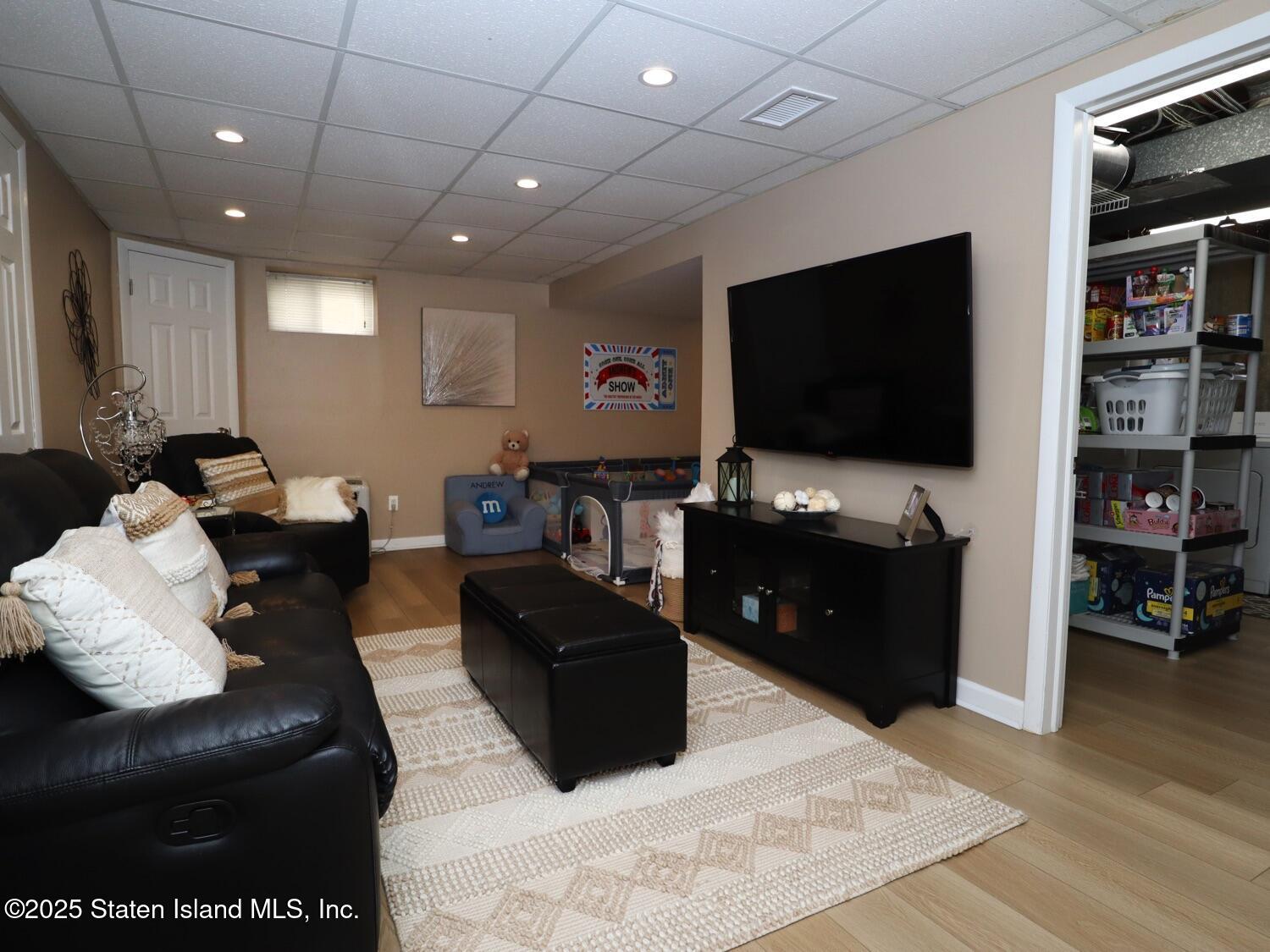 4581 Hylan Boulevard, Staten Island, New York image 24